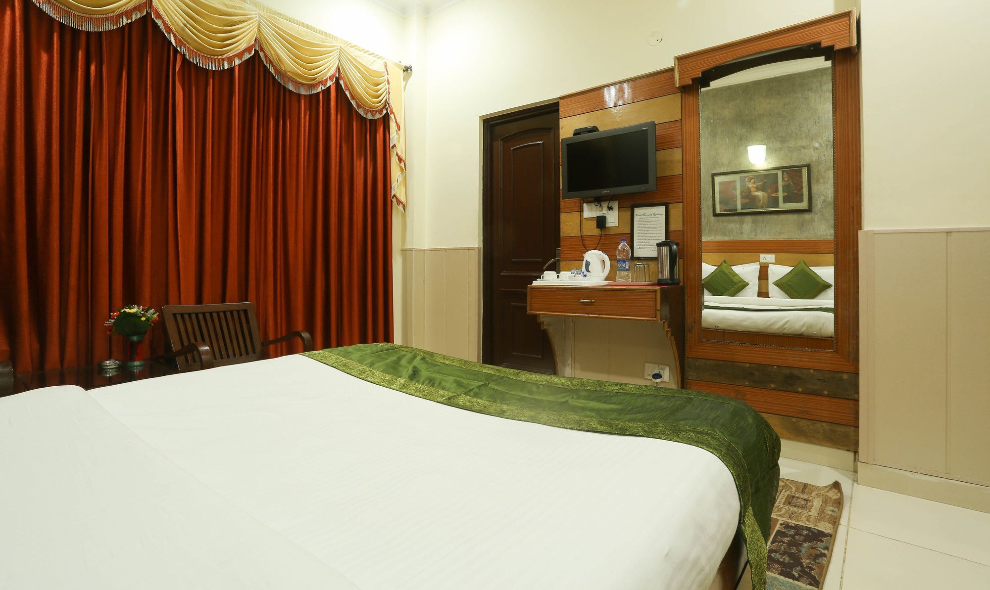 Moon Walk Residency Hotel Dharamshala Bagian luar foto