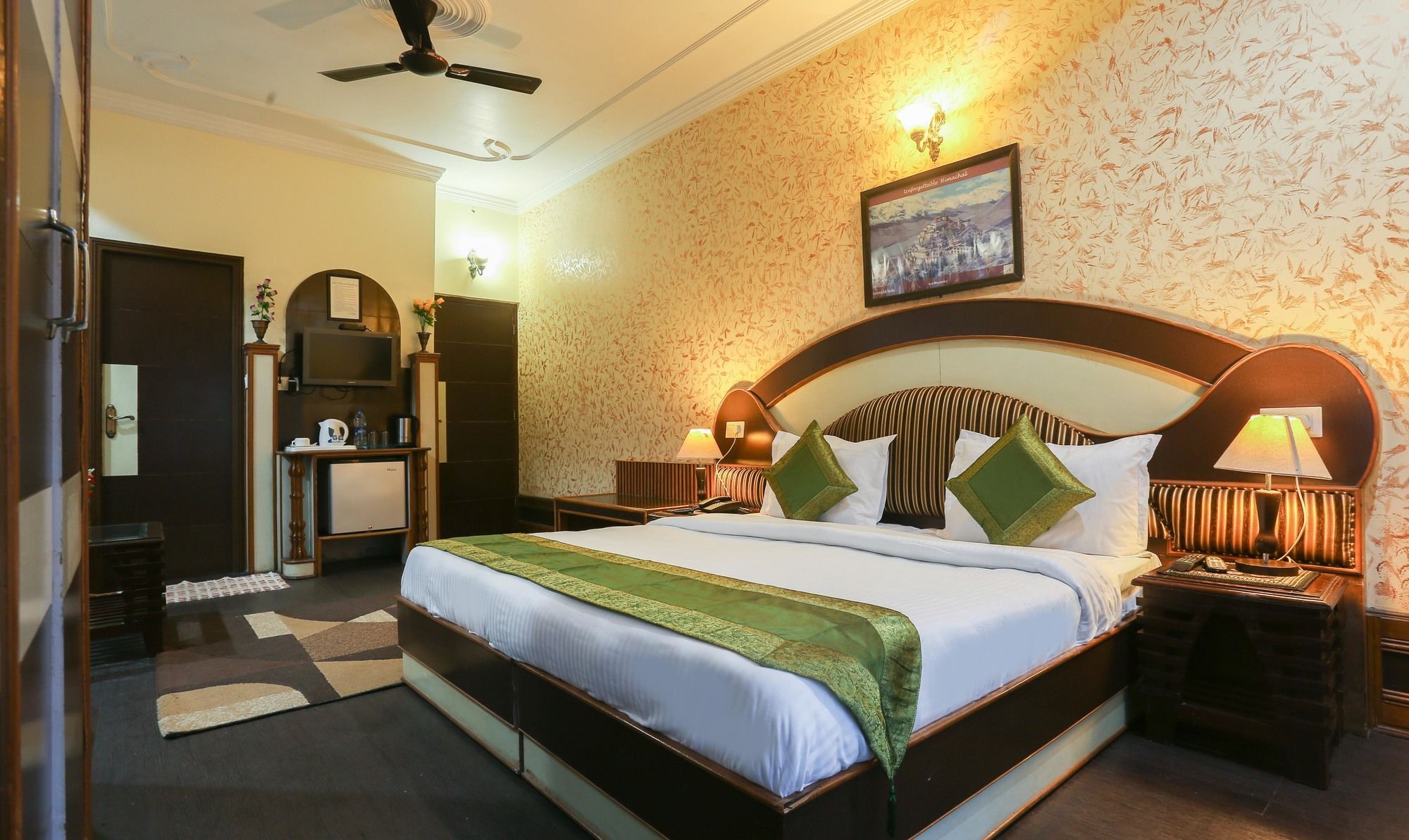 Moon Walk Residency Hotel Dharamshala Bagian luar foto