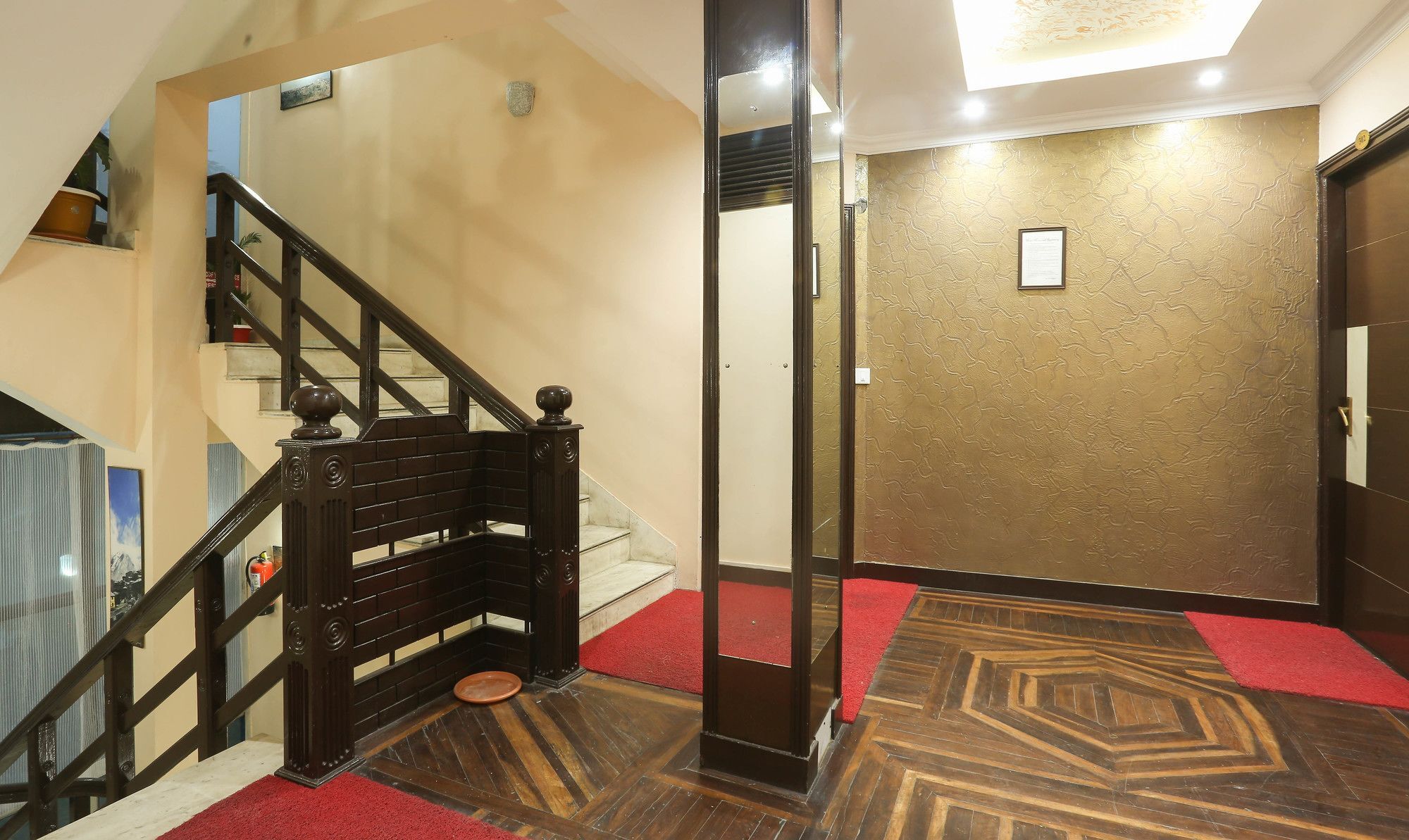 Moon Walk Residency Hotel Dharamshala Bagian luar foto