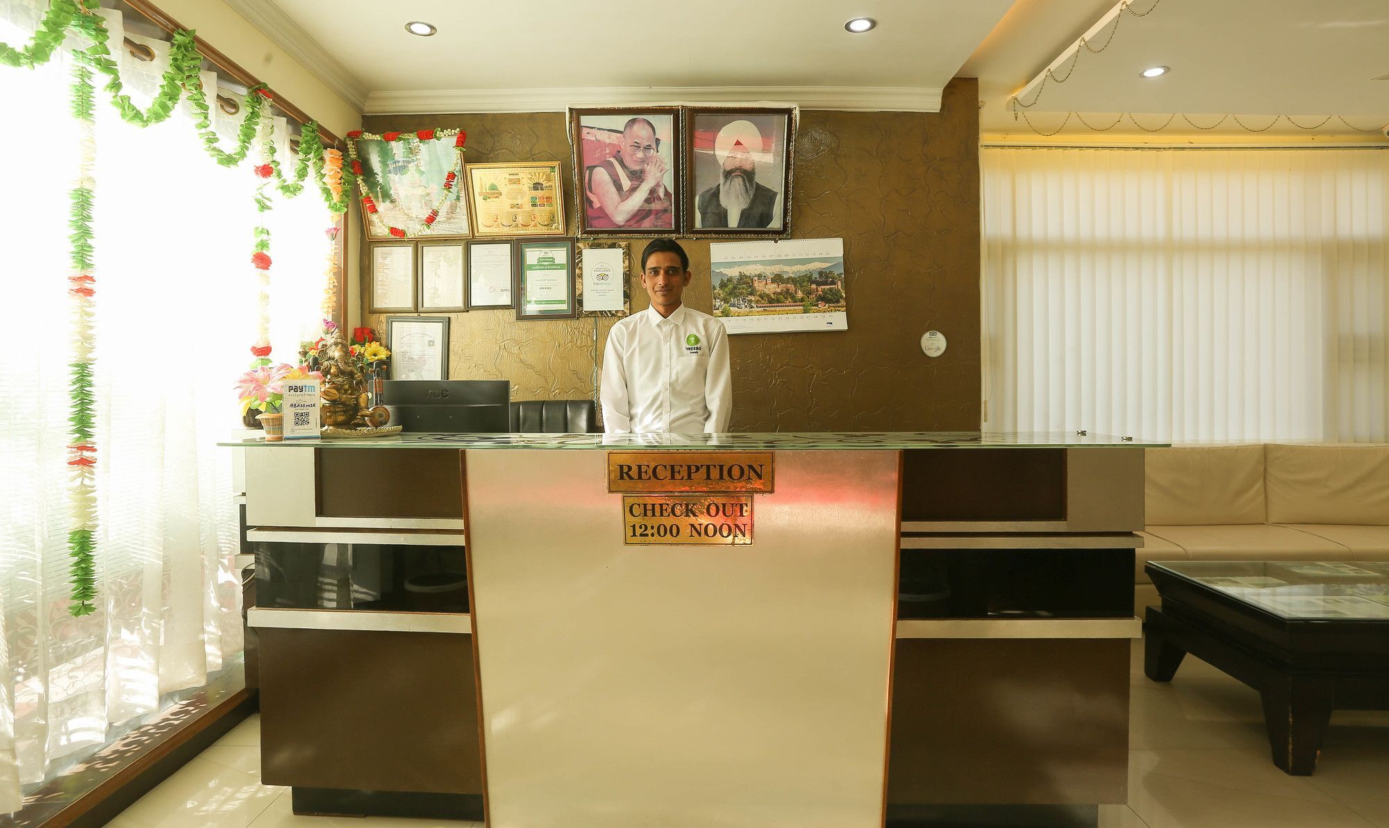 Moon Walk Residency Hotel Dharamshala Bagian luar foto