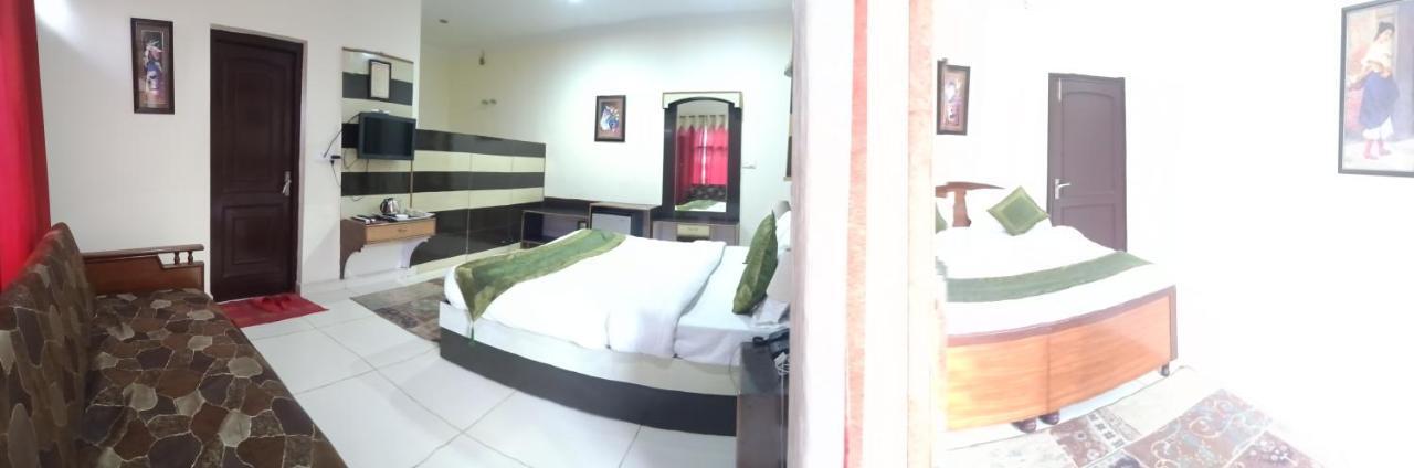 Moon Walk Residency Hotel Dharamshala Bagian luar foto
